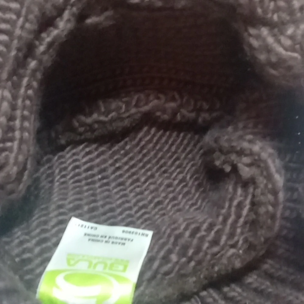 Bula chrochet hat with brim